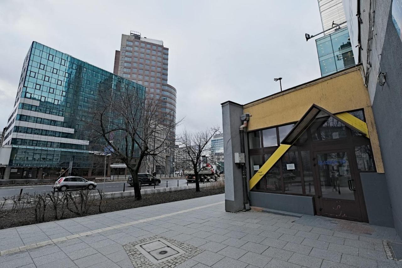 Studio In Amazing Location Apartment Варшава Екстериор снимка